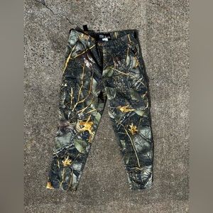 Camo pants